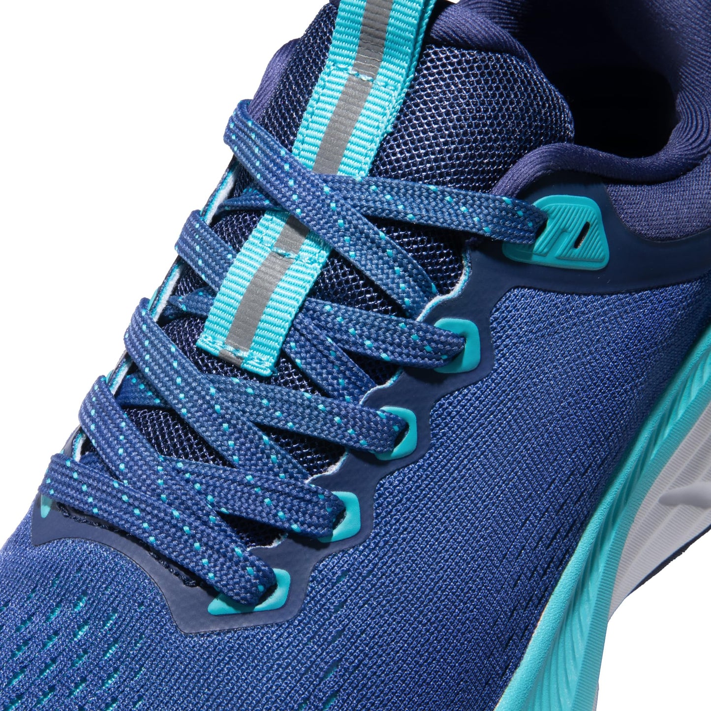 ActiveBreeze™ Walking Shoes